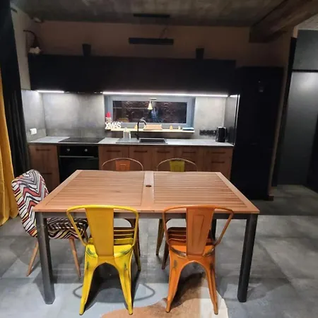 Cudodomek Loft Kolo Elku * Элк